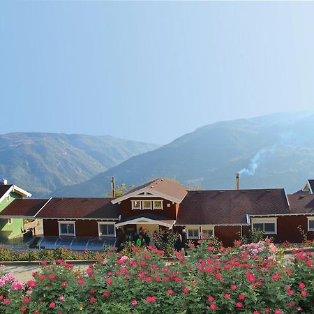 Ktima Noosfera Wellness & Retreat Center Hotel Karya Exterior foto