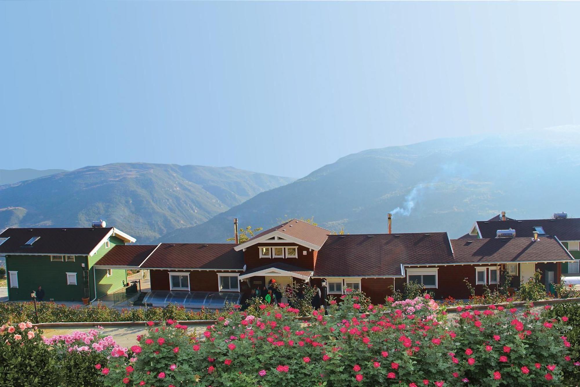 Ktima Noosfera Wellness & Retreat Center Hotel Karya Exterior foto